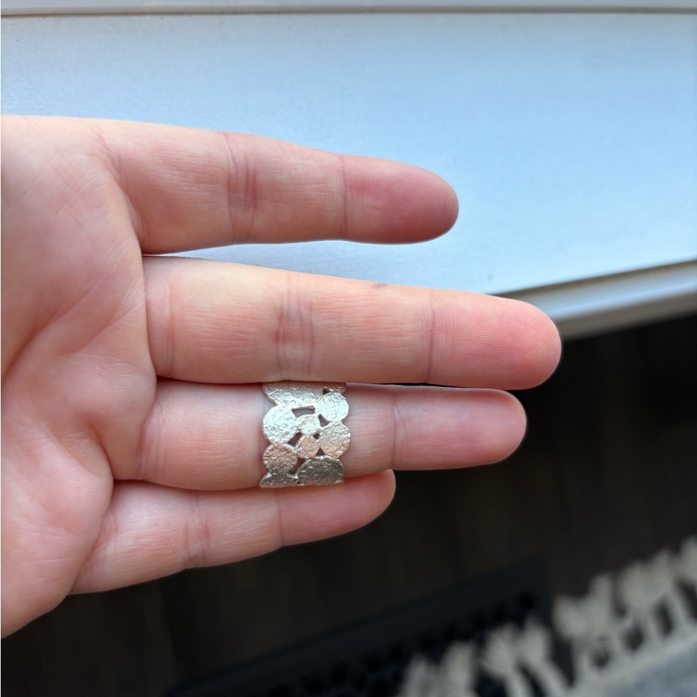 Bluboho Silver Coin Textured Ring Sz 6 - Picture 2 of 7